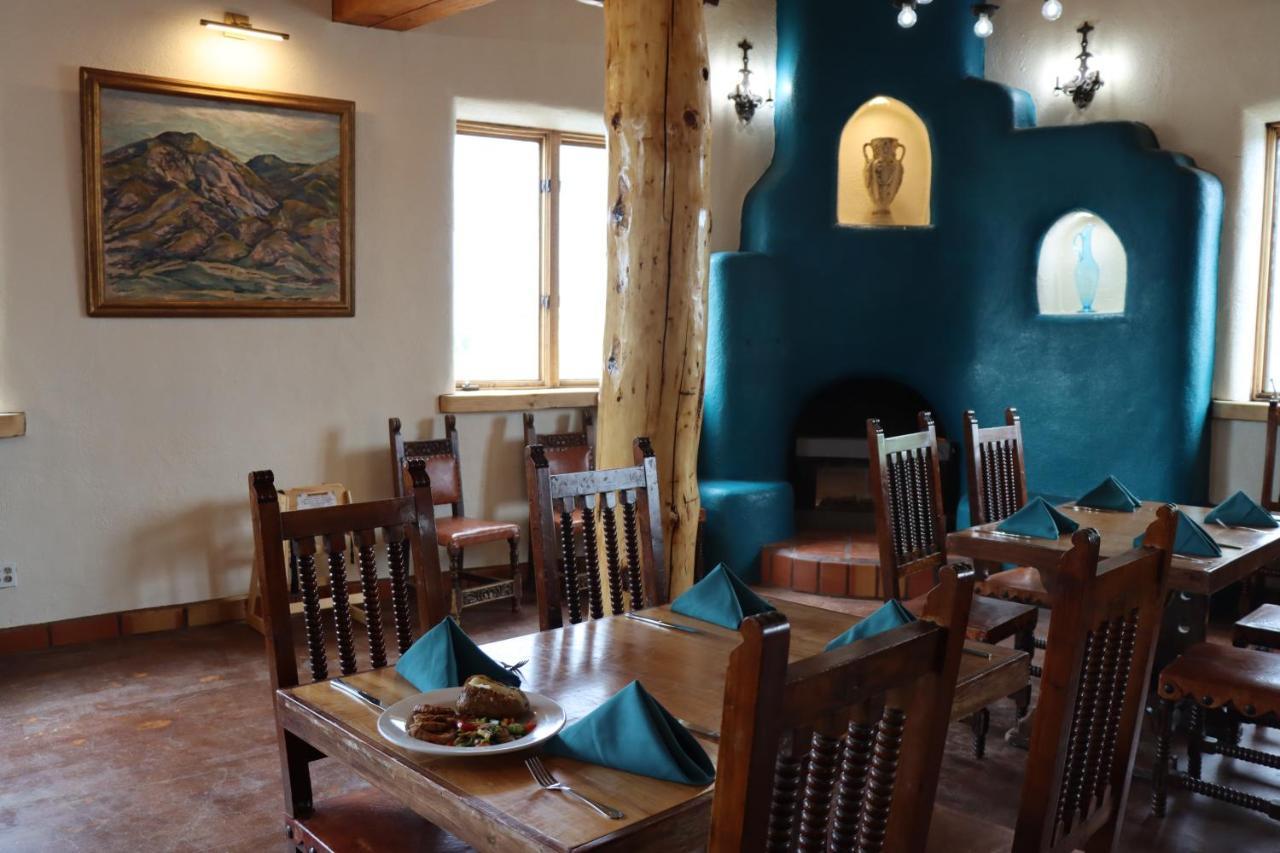 Sagebrush Inn & Suites Taos Ngoại thất bức ảnh